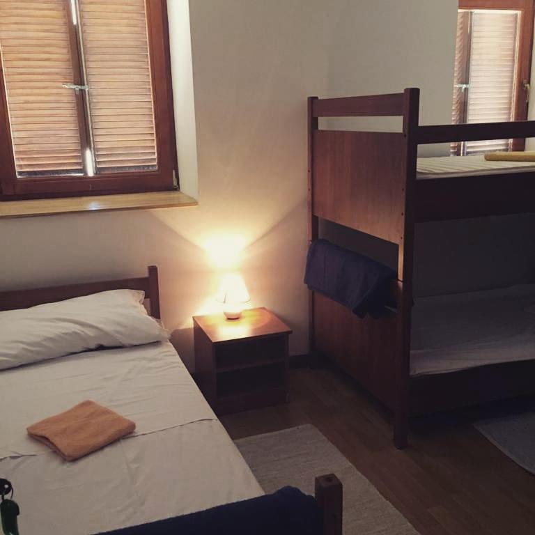Buffet M Apartments And Rooms 오브로박 외부 사진